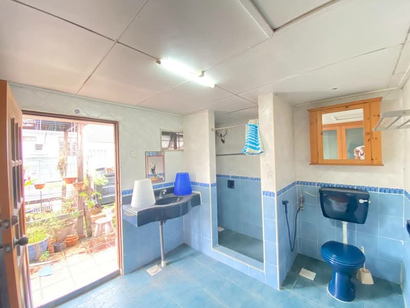 Rumah Teres 2 Tingkat untuk Dijual di Taman Bukit Maluri (Kepong) - Thoriq Suparman - Bathroom - PropertyGuru.com.my