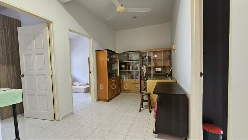 Rumah Bandar untuk Dijual di Taman Bukit Cheng (Cheng) - Alvin Chan Kai Boon - Study - PropertyGuru.com.my