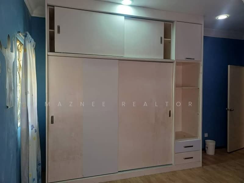 Semi-Detached House for Rent in Bandar Bukit Mahkota (Bangi) - Maznee Realtor - Interior - PropertyGuru.com.my