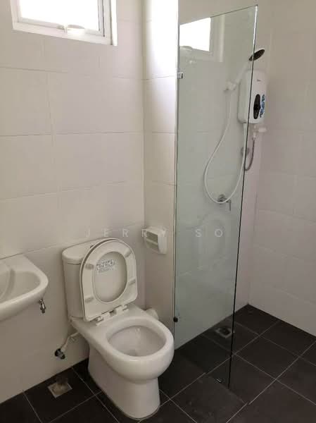 Condominium for Rent at SummerSkye Residences - Jerry So - Bathroom - PropertyGuru.com.my