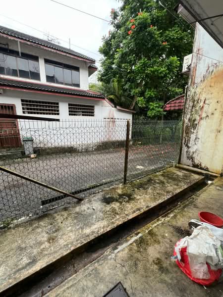 2-storey Terraced House for Sale in Taman Bukit Mewah (Tampoi) - Ee Fong Toh - Exterior - PropertyGuru.com.my