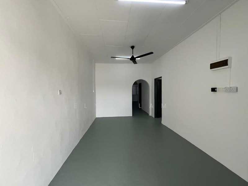 1-storey Terraced House for Sale in Pekan Nenas (Johor) - Elynn Lam - Interior - PropertyGuru.com.my