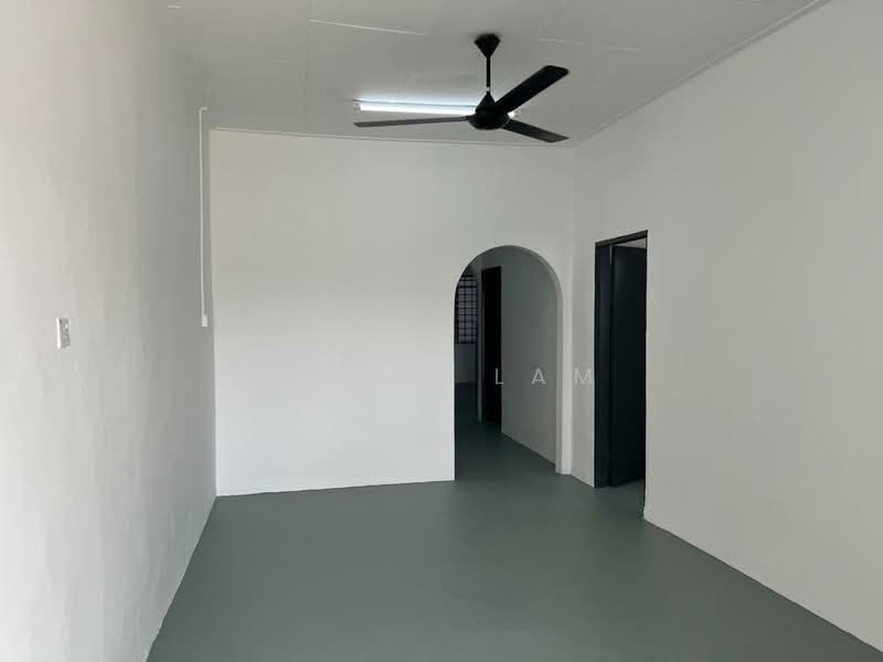 1-storey Terraced House for Sale in Pekan Nenas (Johor) - Elynn Lam - Interior - PropertyGuru.com.my