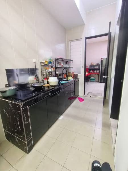 2-storey Terraced House for Sale in Bandar Sungai Long (Selangor) - Ryan Low - Kitchen - PropertyGuru.com.my