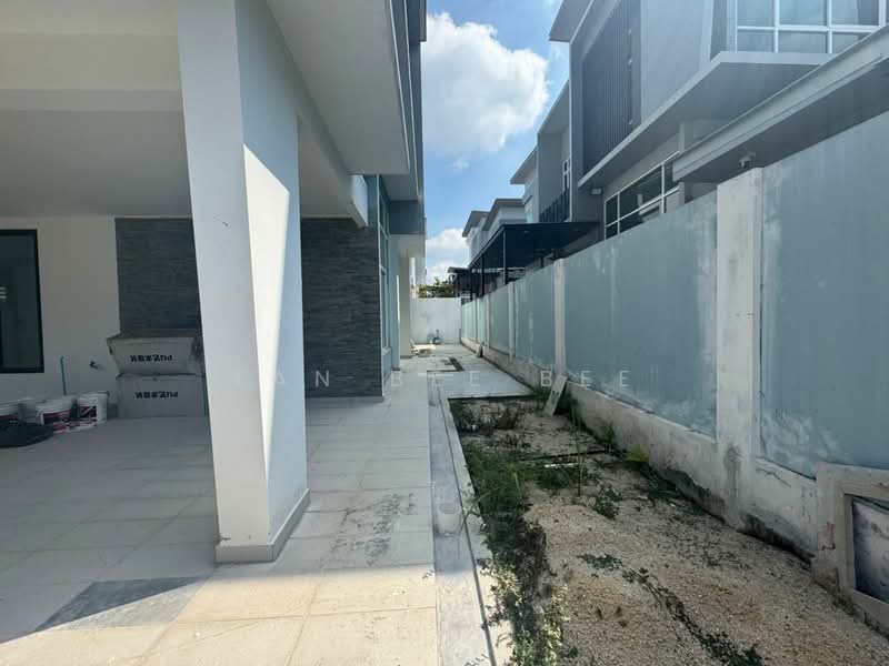 Rumah Berkembar untuk Dijual di Johor Bahru (Johor) - Tan Bee Bee - Exterior - PropertyGuru.com.my