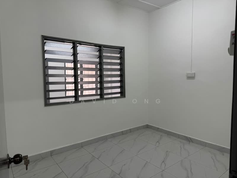 1-storey Terraced House for Rent in Taman Johor Jaya (Johor Bahru) - David Ong - Bedroom - PropertyGuru.com.my