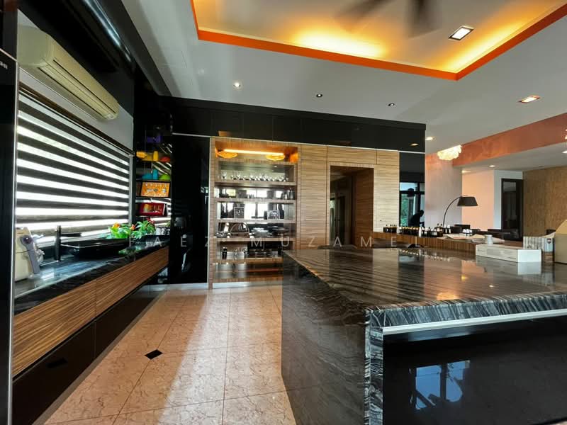 Bungalow for Sale in Shah Alam (Selangor) - Faez Muzamel - Kitchen - PropertyGuru.com.my