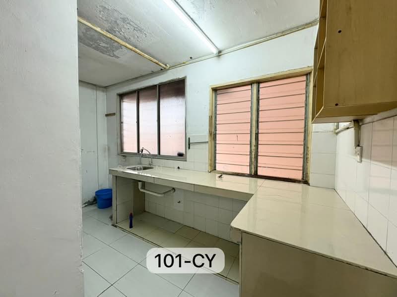 Apartment for Sale at Pangsapuri Palma - Sonia Soh - Kitchen - PropertyGuru.com.my