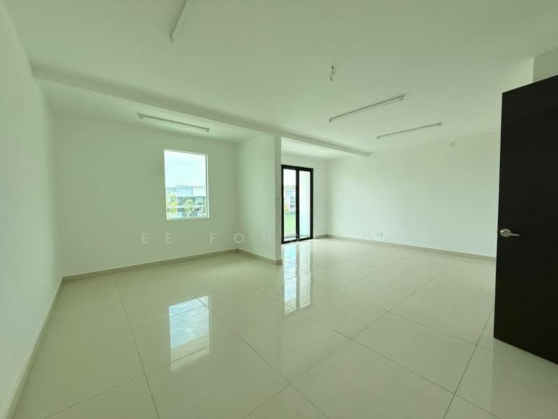 Cluster House for Sale in Mutiara Rini (Skudai) - Ee Fong Toh - Interior - PropertyGuru.com.my