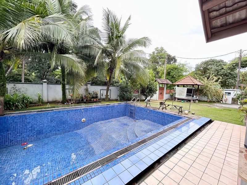 Semi-Detached House for Sale in Seksyen 9 (Shah Alam) - Ashraff Daniel - PropertyGuru.com.my