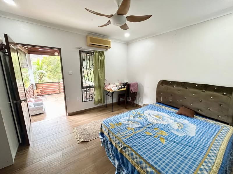 Semi-Detached House for Sale in Seksyen 9 (Shah Alam) - Ashraff Daniel - PropertyGuru.com.my