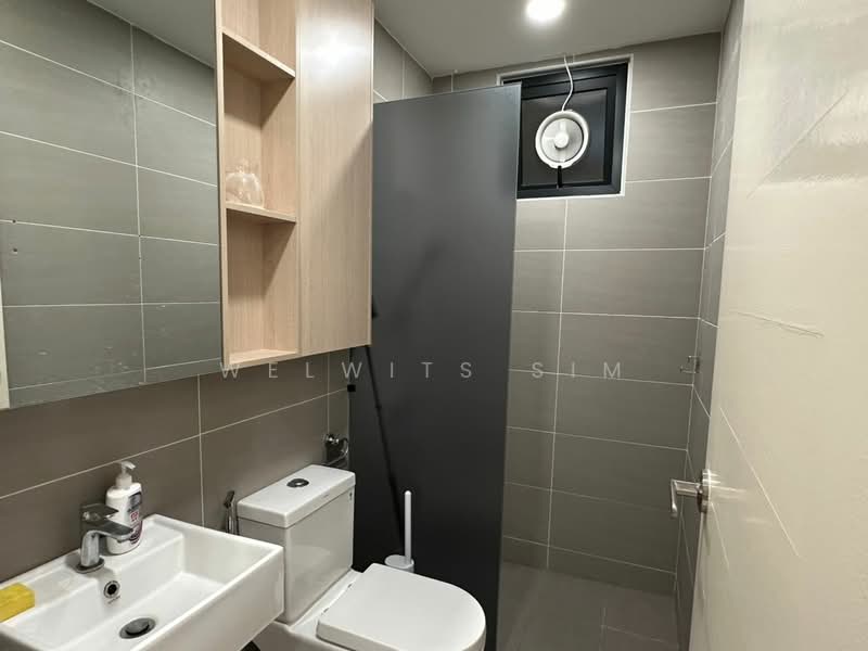 Condominium for Rent at Artis 3 Residence - Welwits Sim - Bathroom - PropertyGuru.com.my