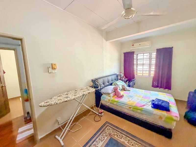 Rumah Teres 2 Tingkat untuk Dijual di Bandar Tun Hussein Onn (Cheras) - Masnizah Arifin - Bedroom - PropertyGuru.com.my