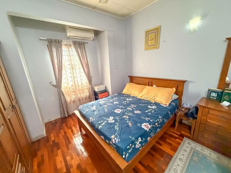 Rumah Teres 2 Tingkat untuk Dijual di Bandar Tun Hussein Onn (Cheras) - Masnizah Arifin - Bedroom - PropertyGuru.com.my