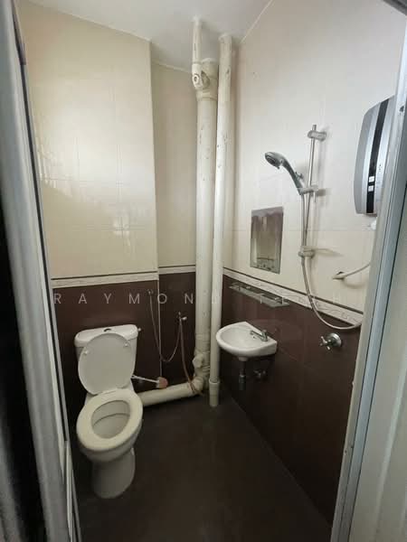Apartment for Sale at Desa Bistari - Raymond Teoh - Bathroom - PropertyGuru.com.my