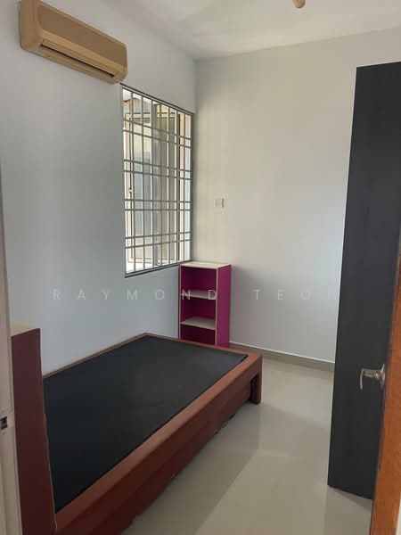 Apartment for Sale at Desa Bistari - Raymond Teoh - Bedroom - PropertyGuru.com.my