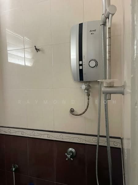 Apartment for Sale at Desa Bistari - Raymond Teoh - Bathroom - PropertyGuru.com.my