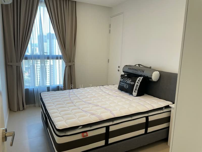 Service Residence for Rent at Arcoris SOHO - Cruz Looi - PropertyGuru.com.my