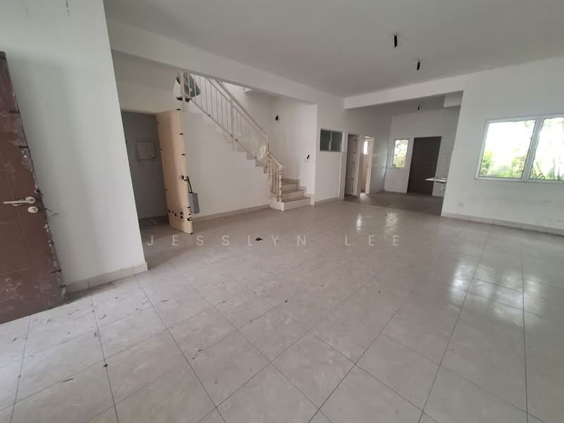 2-storey Terraced House for Sale in Setia Ecohill (Semenyih) - Jesslyn Lee - Living Room - PropertyGuru.com.my