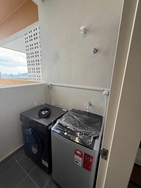 Servis Apartment untuk Disewa di Nexus Taman Pertama - Klaus Lee - Balcony - PropertyGuru.com.my