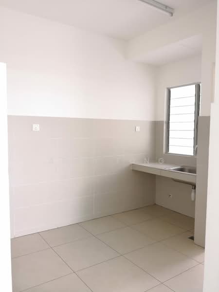 Condominium for Rent at Hijauan Puteri Condominium - Adam Fong - Kitchen - PropertyGuru.com.my