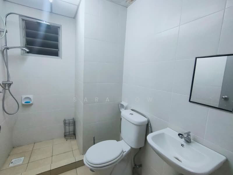 Servis Apartment untuk Dijual di Main Place Residence - Sara Low - Bathroom - PropertyGuru.com.my