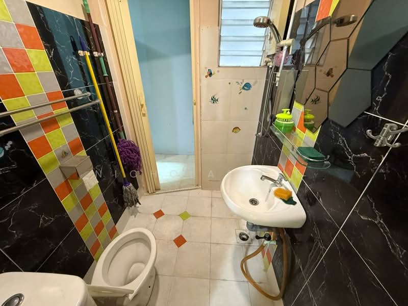Condominium for Sale at Sky Home, Tambun - Nicholas Lee - Bathroom - PropertyGuru.com.my