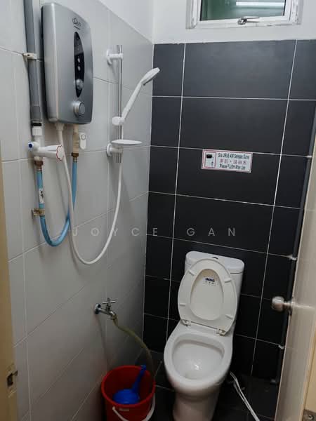 Shop / Office for Rent in Taman Mount Austin (Tebrau) - Joyce Gan - Bathroom - PropertyGuru.com.my
