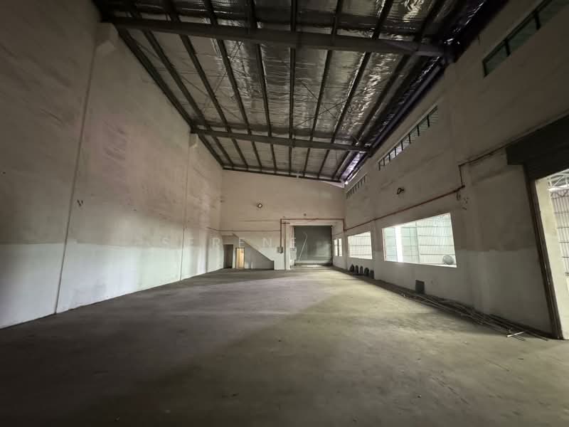 Semi-D Factory for Rent in Taman Perindustrian Cemerlang (Ulu Tiram) - Serene Lee - Interior - PropertyGuru.com.my