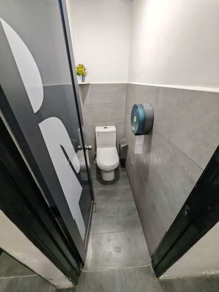 Kilang untuk Disewa di Taman Perindustrian Ehsan Jaya (Kepong) - Lucas Lim - Bathroom - PropertyGuru.com.my