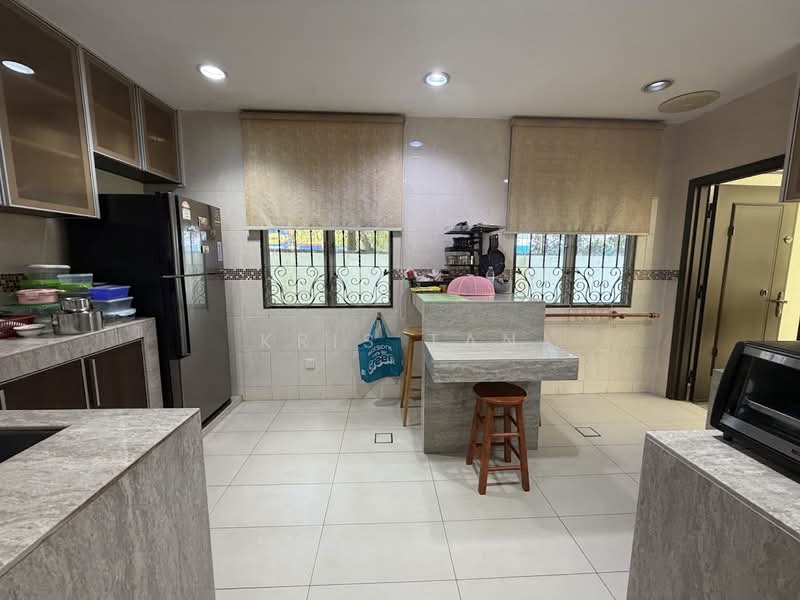 Semi-Detached House for Sale in Balakong (Cheras) - Kris Tan - Kitchen - PropertyGuru.com.my