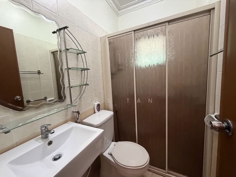 Semi-Detached House for Sale in Balakong (Cheras) - Kris Tan - Bathroom - PropertyGuru.com.my