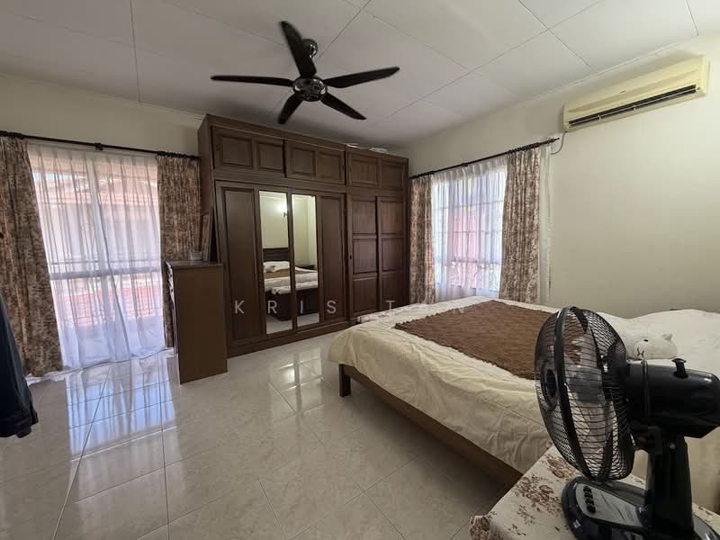 Semi-Detached House for Sale in Balakong (Cheras) - Kris Tan - Bedroom - PropertyGuru.com.my