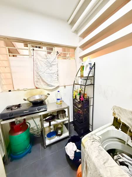 Apartment for Sale at D'Cerrum Apartment - Ashraff Daniel - Kitchen - PropertyGuru.com.my