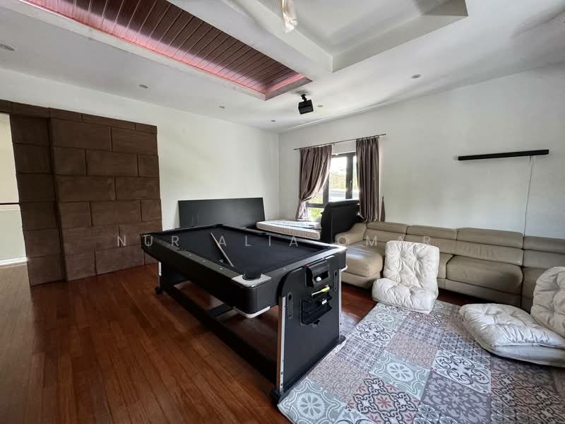 Bungalow for Sale in Seksyen U9 (Shah Alam) - Nur Alia Omar - Living Room - PropertyGuru.com.my