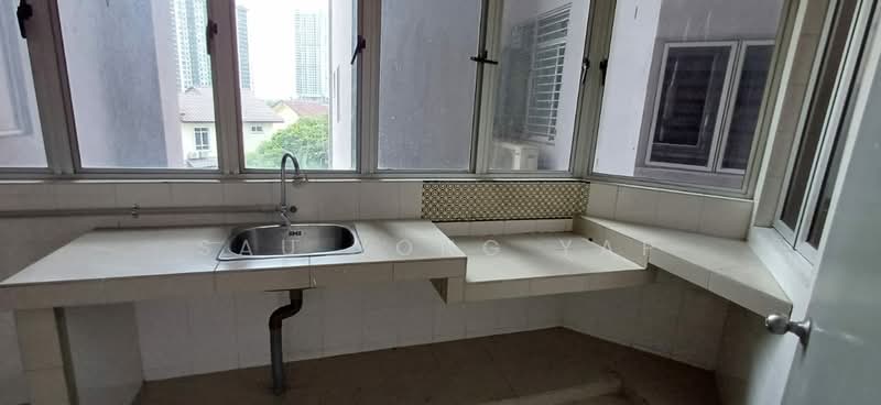 Kondominium untuk Dijual di Desa Cindaimas - sau yong yap - Kitchen - PropertyGuru.com.my