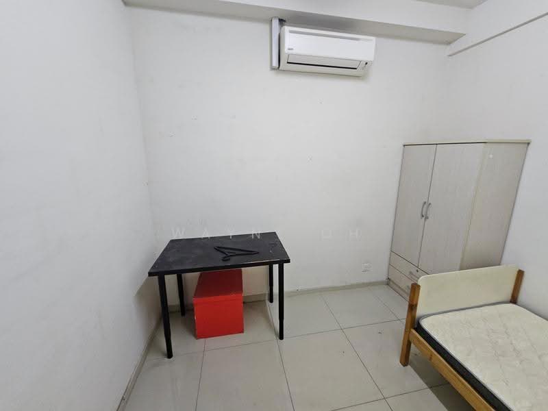 Service Residence for Rent at Centrestage Designer Suite - Wayne Oh - Bedroom - PropertyGuru.com.my