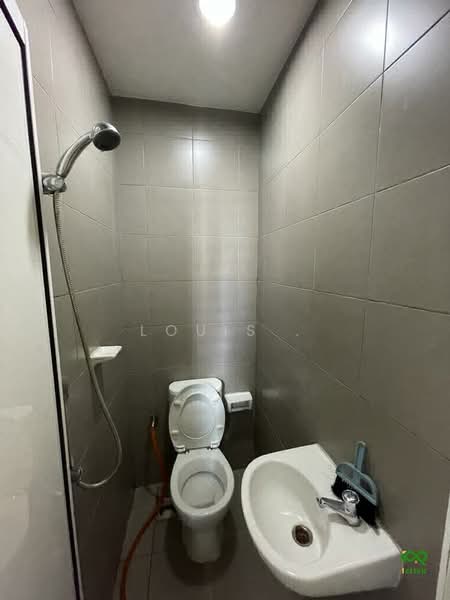 Service Residence for Rent at Setia SKY Residences - Louis . - Bathroom - PropertyGuru.com.my