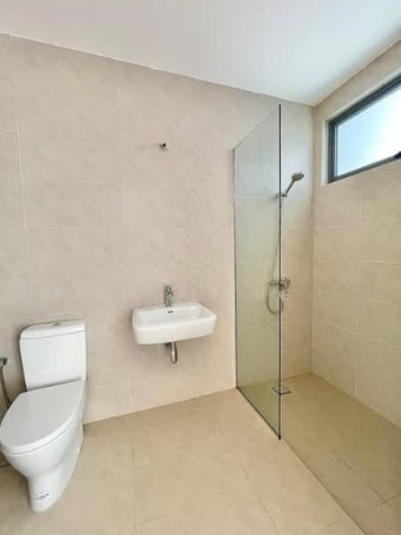 Bungalow for Sale in Shah Alam (Selangor) - Philip Ng - Bathroom - PropertyGuru.com.my