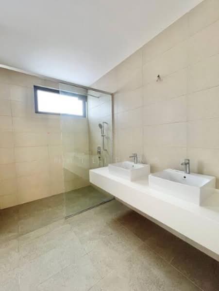 Bungalow for Sale in Shah Alam (Selangor) - Philip Ng - Bathroom - PropertyGuru.com.my