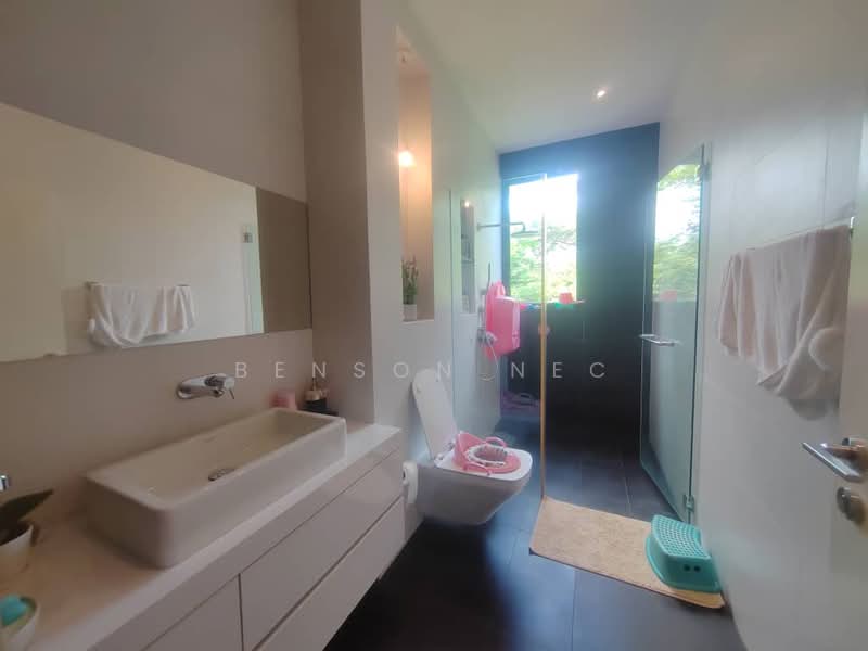 Rumah Banglo untuk Dijual di Ledang Heights (Iskandar Puteri (Nusajaya)) - Benson NEC - Bathroom - PropertyGuru.com.my