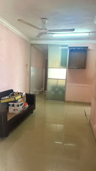 Flat for Sale at Desa Satu - Johnny Leong - Living Room - PropertyGuru.com.my