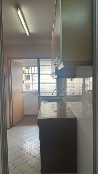 Flat for Sale at Desa Satu - Johnny Leong - Kitchen - PropertyGuru.com.my