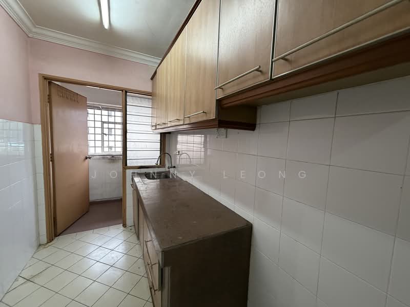 Flat for Sale at Desa Satu - Johnny Leong - Kitchen - PropertyGuru.com.my