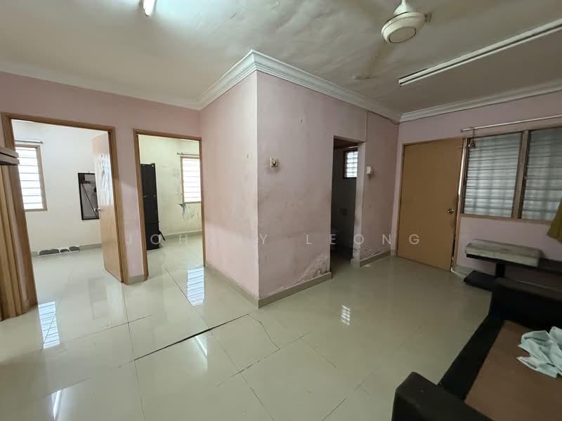 Flat for Sale at Desa Satu - Johnny Leong - Interior - PropertyGuru.com.my