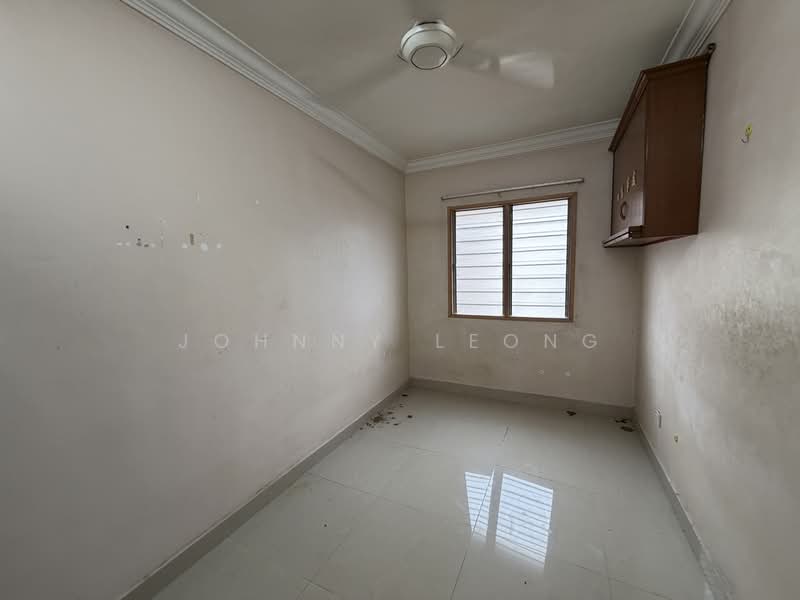 Flat for Sale at Desa Satu - Johnny Leong - Interior - PropertyGuru.com.my
