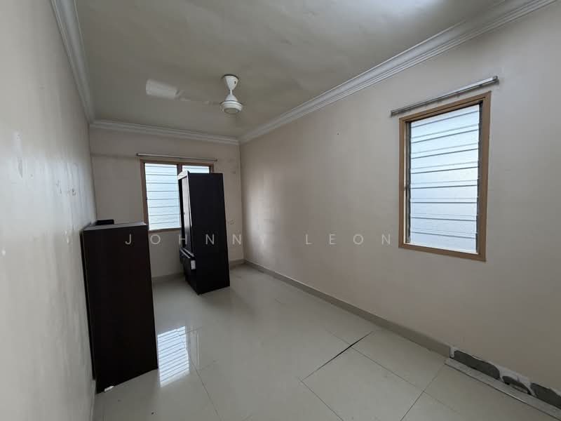 Flat for Sale at Desa Satu - Johnny Leong - Interior - PropertyGuru.com.my