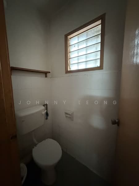 Flat for Sale at Desa Satu - Johnny Leong - Bathroom - PropertyGuru.com.my