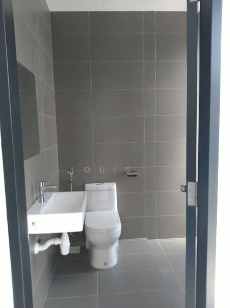 Kondominium untuk Disewa di The Havre Bukit Jalil - Louis . - Bathroom - PropertyGuru.com.my