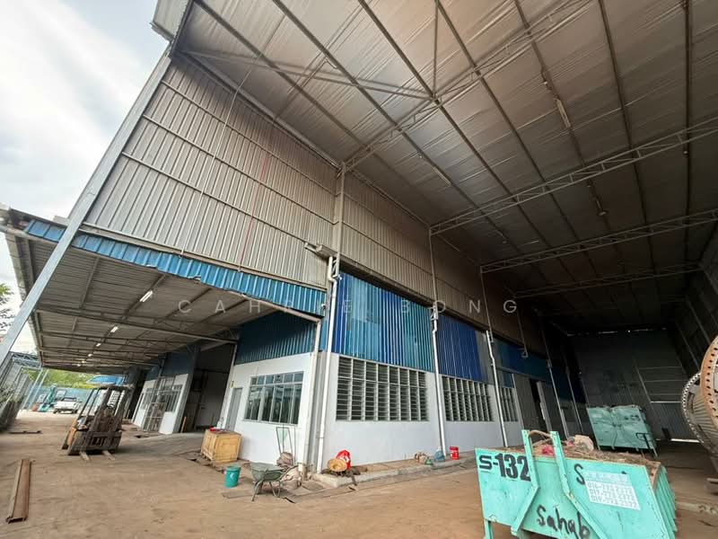 Kilang untuk Disewa di Sungai Tiram (Ulu Tiram) - Cahrie Bong - Exterior - PropertyGuru.com.my